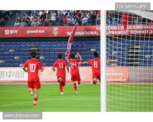 2025中国足球职业联赛总进球数创新高引发球迷热议与期待 2025中国足球职业联赛总进球数创新高引发球迷热议与期待